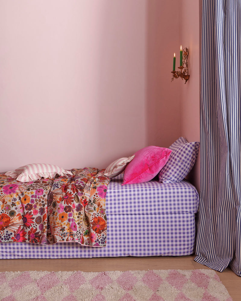 Bubblegum Velvet Pillowcase