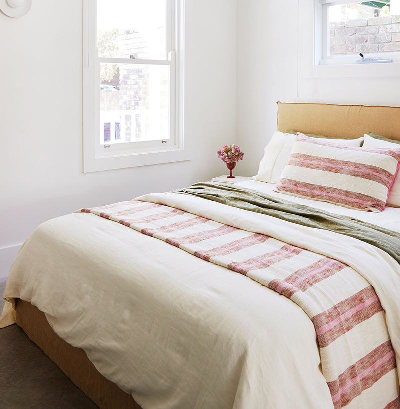 Cloud Dancer Linen Quilt Cover
